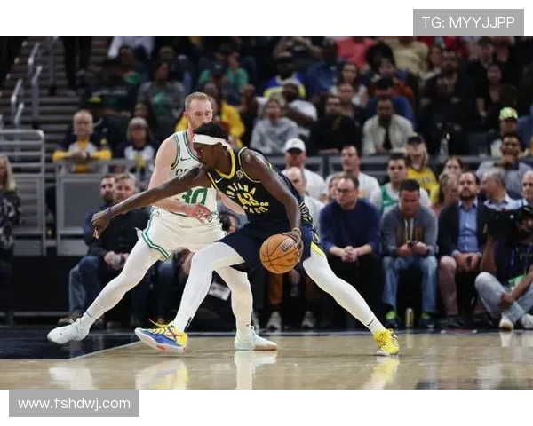 凯尔特人上半场落后18分 步行者领先全场西亚卡姆砍下23分展现强势表现