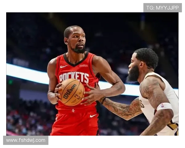 杜兰特盛赞谢泼德关键贡献球队围绕他打造战术核心推动胜利征程 杜兰特盛赞谢泼德关键贡献球队围绕他打造战术核心推动胜利征程